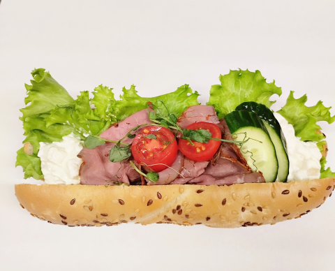 Bild på Fröbaguette Rostbiff och potatissallad 